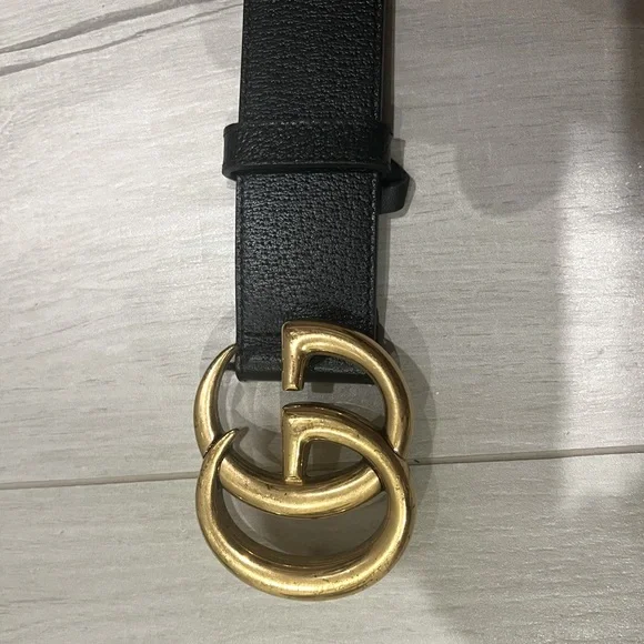 Gucci | Accessories | Black Gucci Leather Belt With Double G  display picture 1